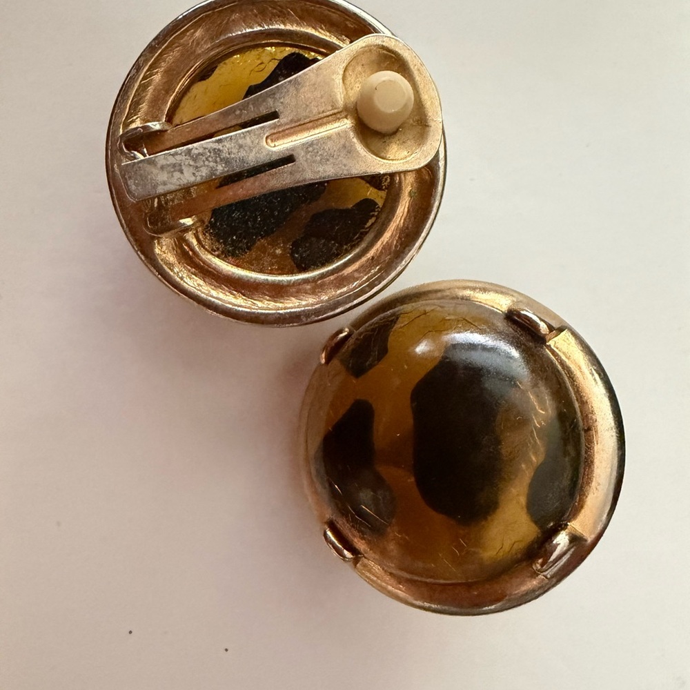 M Jent Vintage Leopard Clip-On Earrings and Pendant - Picture 3 of 7